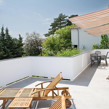 Apartmani Vrtodusic Banjol Bagian luar foto