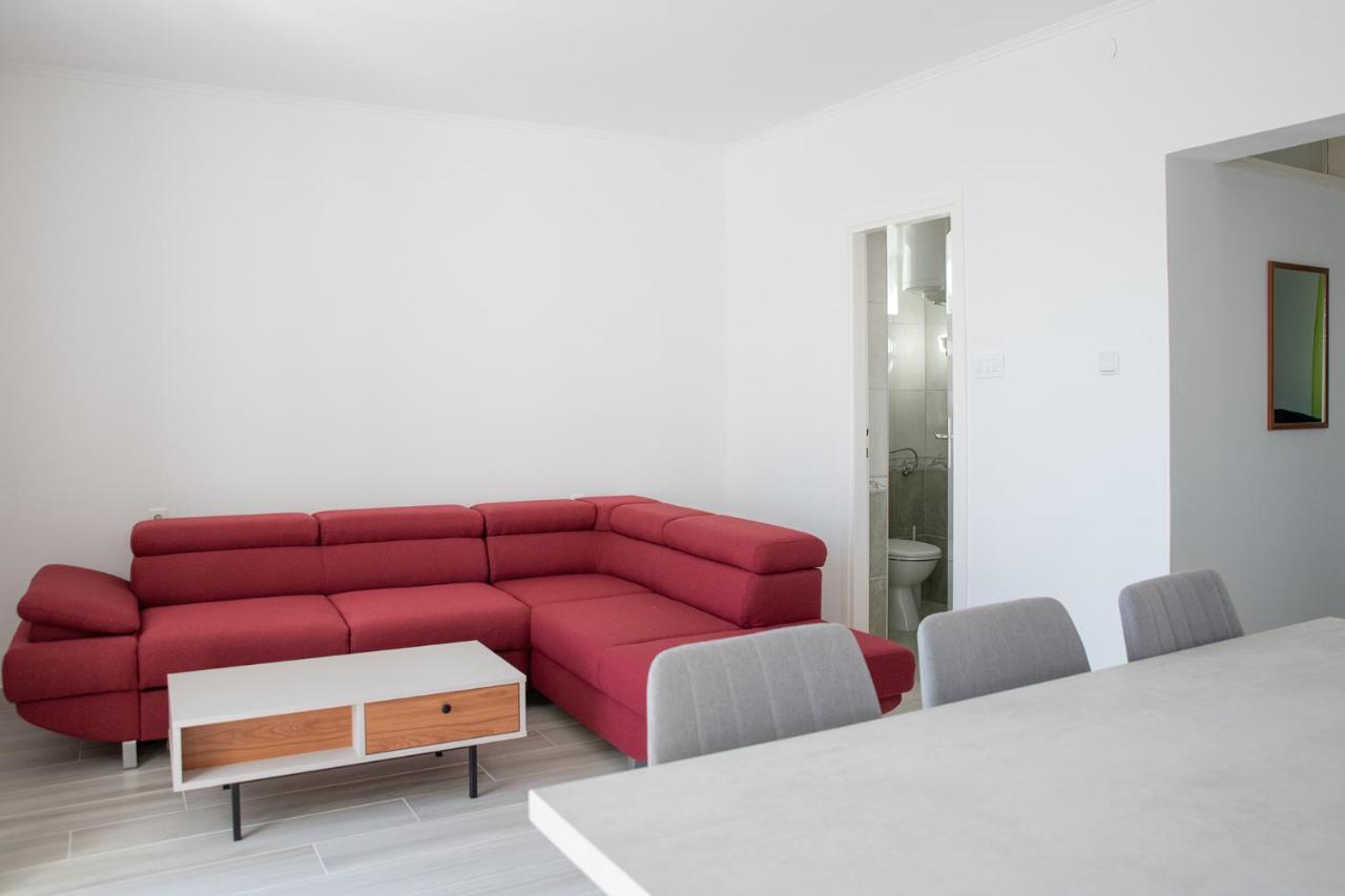 Apartmani Vrtodusic Banjol Bagian luar foto